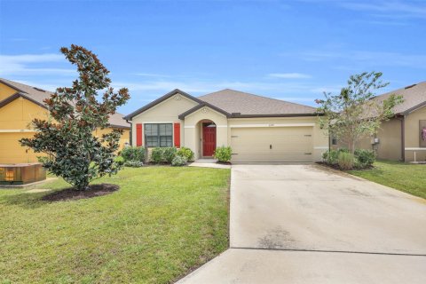 Casa en Port St. Lucie, Florida 3 dormitorios, 157 m2 № 2286067