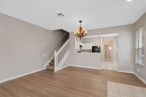 Adosado en venta en Orlando, Florida, 3 dormitorios, 154.68 m2 № 1717907 - foto 6