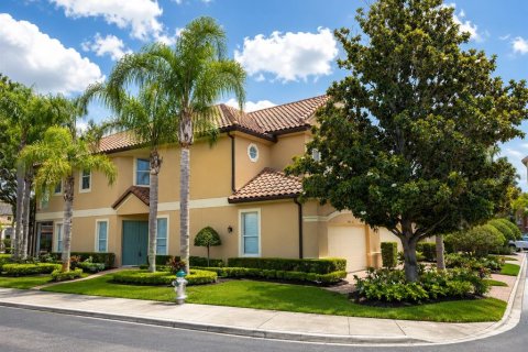 Condo in Orlando, Florida, 3 bedrooms № 2123292