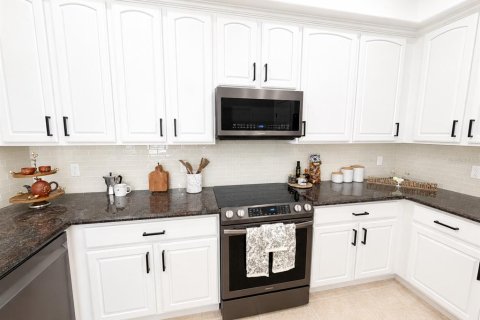Copropriété à vendre à Orlando, Floride: 3 chambres, 232.53 m2 № 2123292 - photo 9