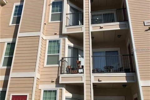 Condominio en venta en Ocoee, Florida, 2 dormitorios, 95.78 m2 № 1521424 - foto 1