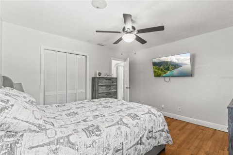 Casa en venta en Gulfport, Florida, 3 dormitorios, 154.12 m2 № 1851523 - foto 11