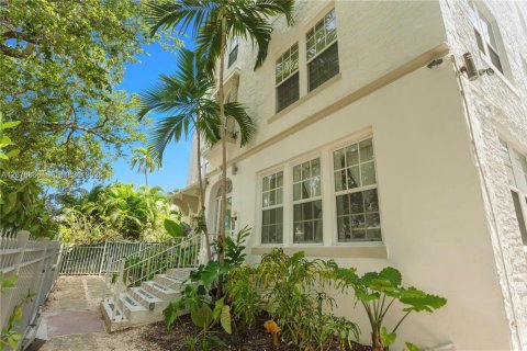 Condominio en alquiler en Miami Beach, Florida, 1 dormitorio, 48.96 m2 № 2339931 - foto 20