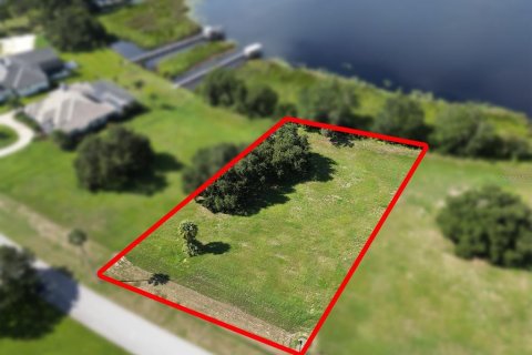 Terreno en venta en Groveland, Florida № 1915094 - foto 1