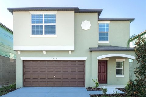 House in Wesley Chapel, Florida 5 bedrooms, 205.96 sq.m. № 1904455 - photo 1