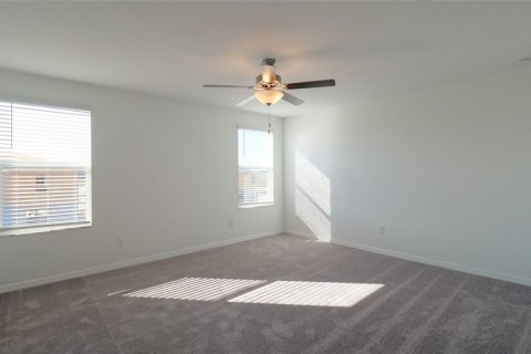 House in Wesley Chapel, Florida 5 bedrooms, 205.96 sq.m. № 1904455 - photo 14