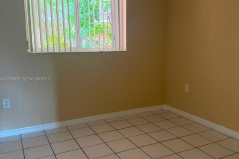 Copropriété à louer à Miami, Floride: 2 chambres, 66.33 m2 № 2154054 - photo 14