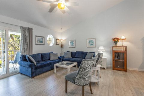 Купить кондоминиум в Дейтона-Бич, Флорида 8 комнат, 113.15м2, № 2148113 - фото 9