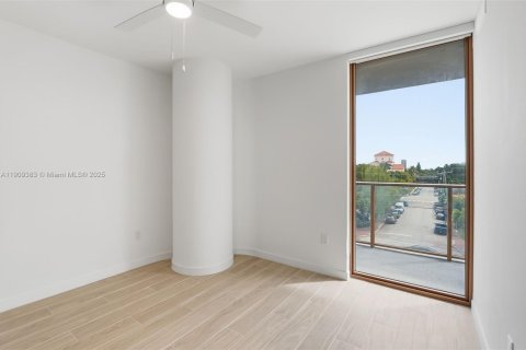 Снять в аренду квартиру в Майами-Бич, Флорида 2 спальни, 93.83м2, № 1965006 - фото 15