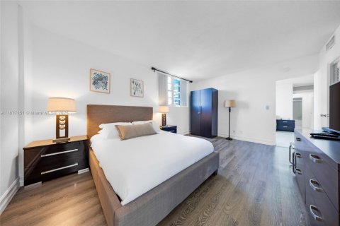 Купить кондоминиум в Холливуд, Флорида 2 спальни, 109.25м2, № 1923915 - фото 22