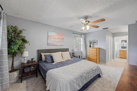 Villa ou maison à vendre à Spring Hill, Floride: 2 chambres, 161 m2 № 2283344 - photo 19