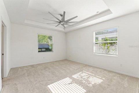 House in Spring Hill, Florida 4 bedrooms, 237.55 sq.m. № 2227269 - photo 22