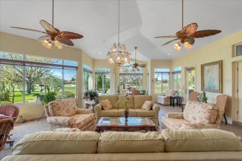 Villa ou maison à vendre à The Villages, Floride: 3 chambres, 294.69 m2 № 2323188 - photo 22