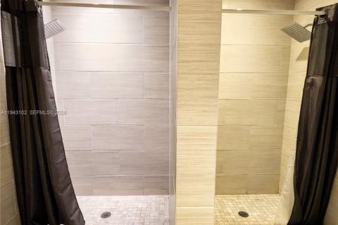 Condominio en alquiler en Aventura, Florida, 2 dormitorios, 107.58 m2 № 1999534 - foto 28