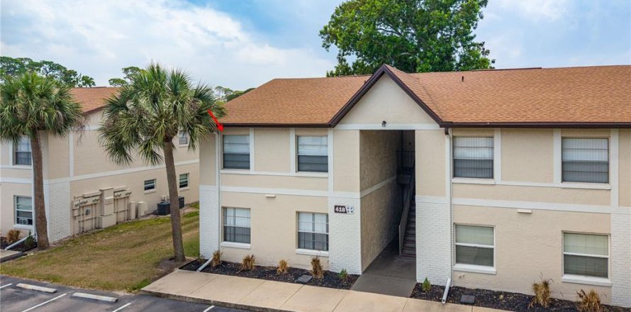 Condo in Daytona Beach, Florida, 2 bedrooms № 2198466