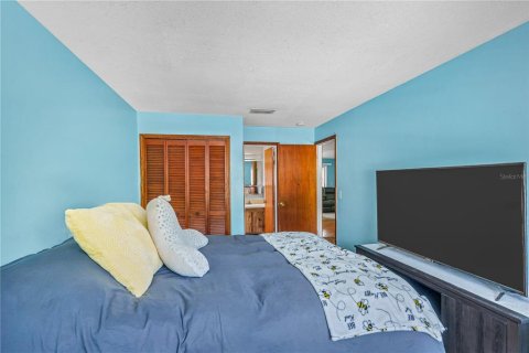 Condo in Daytona Beach, Florida, 2 bedrooms № 2198466 - photo 14