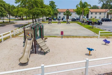 Condo in Daytona Beach, Florida, 2 bedrooms № 2198466 - photo 24