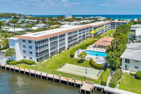 Condo in Delray Beach, Florida, 2 bedrooms  № 2087696 - photo 2