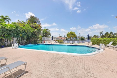 Condo in Delray Beach, Florida, 2 bedrooms  № 2087696 - photo 19