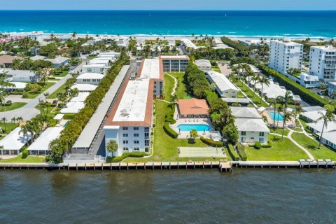 Condo in Delray Beach, Florida, 2 bedrooms  № 2087696 - photo 28