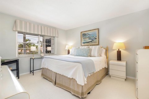 Condo in Delray Beach, Florida, 2 bedrooms  № 2087696 - photo 12