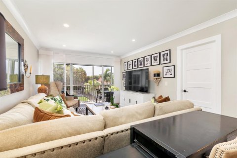 Condo in Delray Beach, Florida, 2 bedrooms  № 2087696 - photo 5