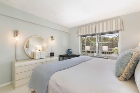 Condo in Delray Beach, Florida, 2 bedrooms  № 2087696 - photo 13
