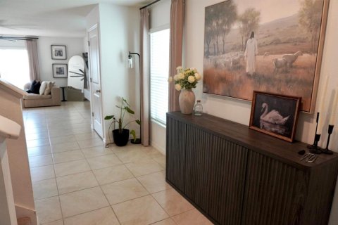 House in Ruskin, Florida 4 bedrooms, 216.28 sq.m. № 2380718 - photo 3