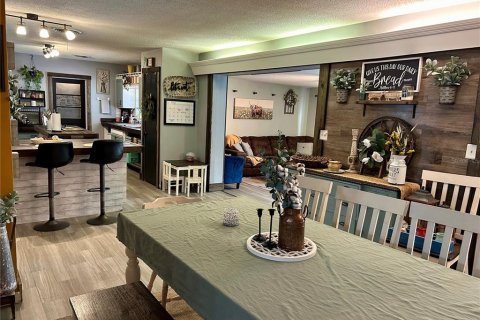 Casa en venta en Wauchula, Florida, 3 dormitorios, 254.37 m2 № 1919185 - foto 16