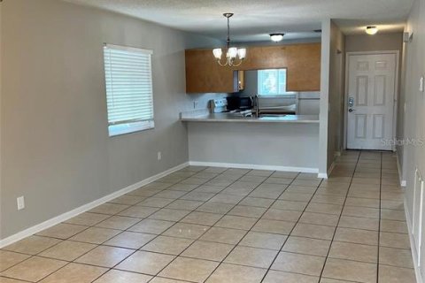 Copropriété à louer à Zephyrhills, Floride: 2 chambres, 80.27 m2 № 2330866 - photo 25