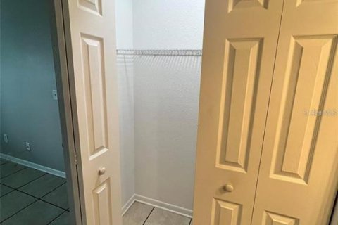 Copropriété à louer à Zephyrhills, Floride: 2 chambres, 80.27 m2 № 2330866 - photo 8
