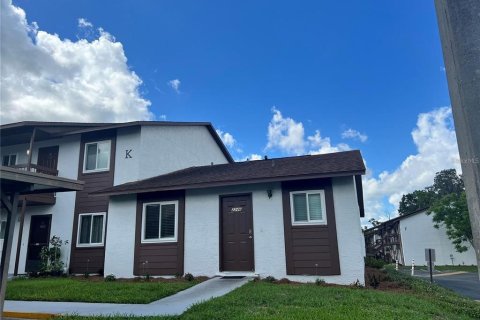Condo in Zephyrhills, Florida, 2 bedrooms  № 2330866