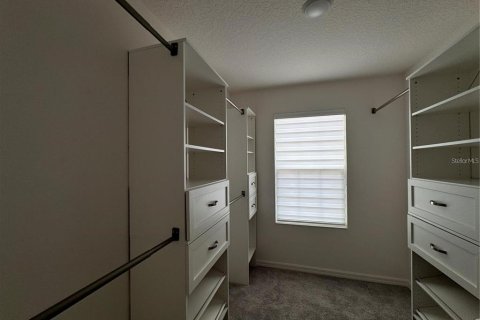 Villa ou maison à louer à Davenport, Floride: 4 chambres, 225.75 m2 № 2358626 - photo 8