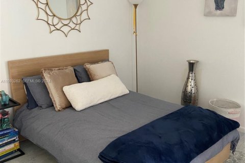 Купить кондоминиум в Лодерхилл, Флорида 3 комнаты, 110м2, № 2083738 - фото 18
