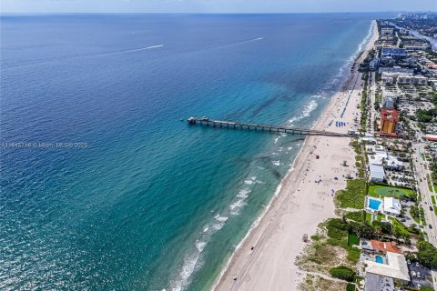 Condominio en alquiler en Boca Raton, Florida, 2 dormitorios, 114.27 m2 № 1940666 - foto 1