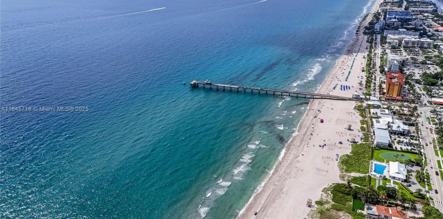 Condominio en Boca Raton, Florida, 2 dormitorios № 1940666