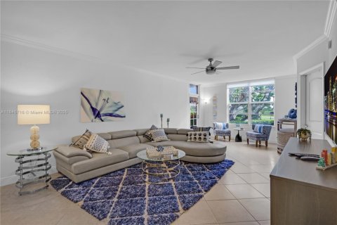 Condominio en alquiler en Boca Raton, Florida, 2 dormitorios, 114.27 m2 № 1940666 - foto 5