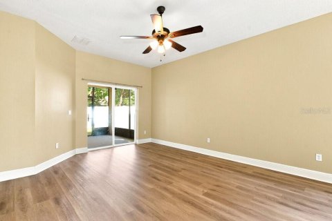 Villa ou maison à louer à Orlando, Floride: 4 chambres, 173.08 m2 № 2405610 - photo 6