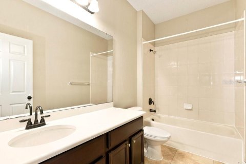 Villa ou maison à louer à Orlando, Floride: 4 chambres, 173.08 m2 № 2405610 - photo 15