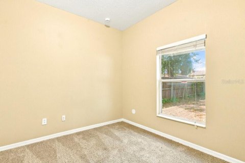 Villa ou maison à louer à Orlando, Floride: 4 chambres, 173.08 m2 № 2405610 - photo 9