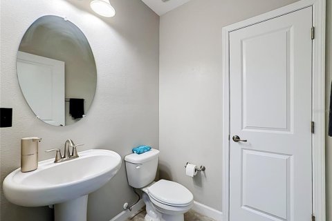 House in Ruskin, Florida 3 bedrooms, 184.69 sq.m. № 2383451 - photo 19