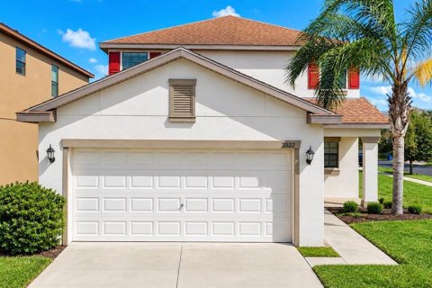 House in Ruskin, Florida 3 bedrooms, 184.69 sq.m. № 2383451