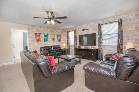 Casa en venta en Davenport, Florida, 6 dormitorios, 310.2 m2 № 1510510 - foto 29