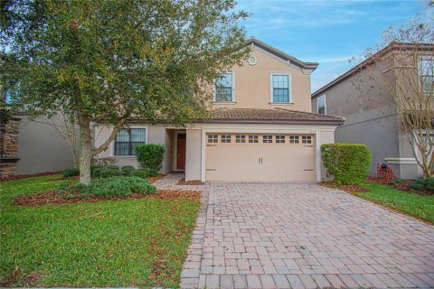 Casa en venta en Davenport, Florida, 6 dormitorios, 310.2 m2 № 1510510 - foto 1