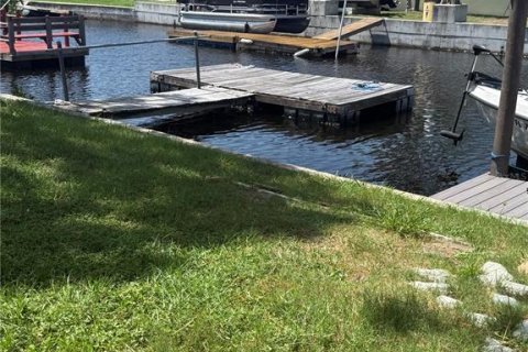 Casa en venta en Port Richey, Florida, 3 dormitorios, 140.84 m2 № 1854332 - foto 7