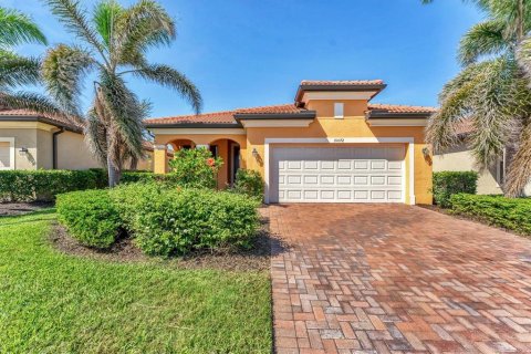 House in Venice, Florida 2 bedrooms, 176.51 sq.m. № 1718412 - photo 2