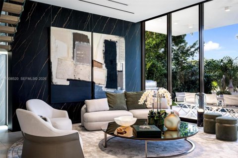 Villa ou maison à vendre à North Miami, Floride: 7 chambres, 624.12 m2 № 1998246 - photo 28