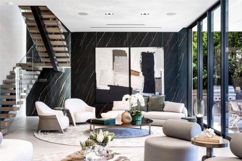 Villa ou maison à vendre à North Miami, Floride: 7 chambres, 624.12 m2 № 1998246 - photo 29