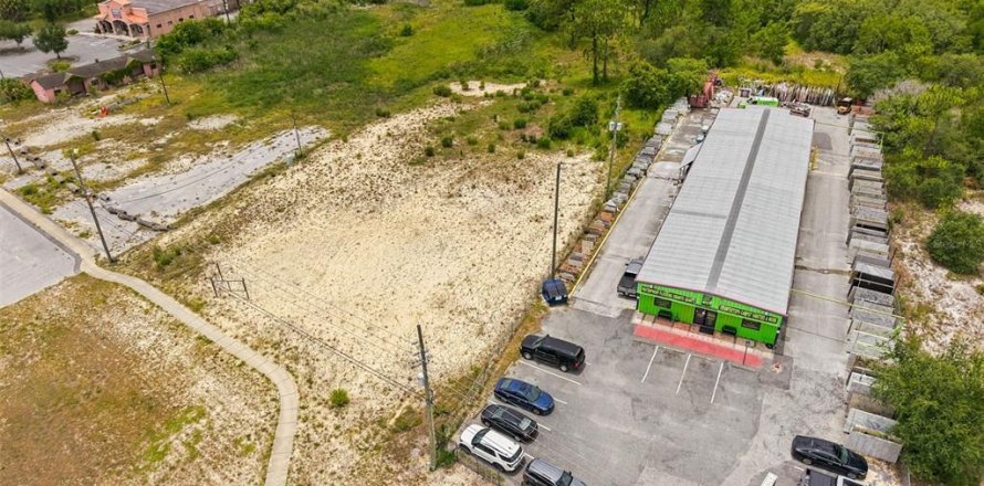 Land in Weeki Wachee, Florida № 2285060
