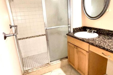 Townhouse in Palm Beach Gardens, Florida 2 bedrooms, 138.24 sq.m. № 2086974 - photo 6